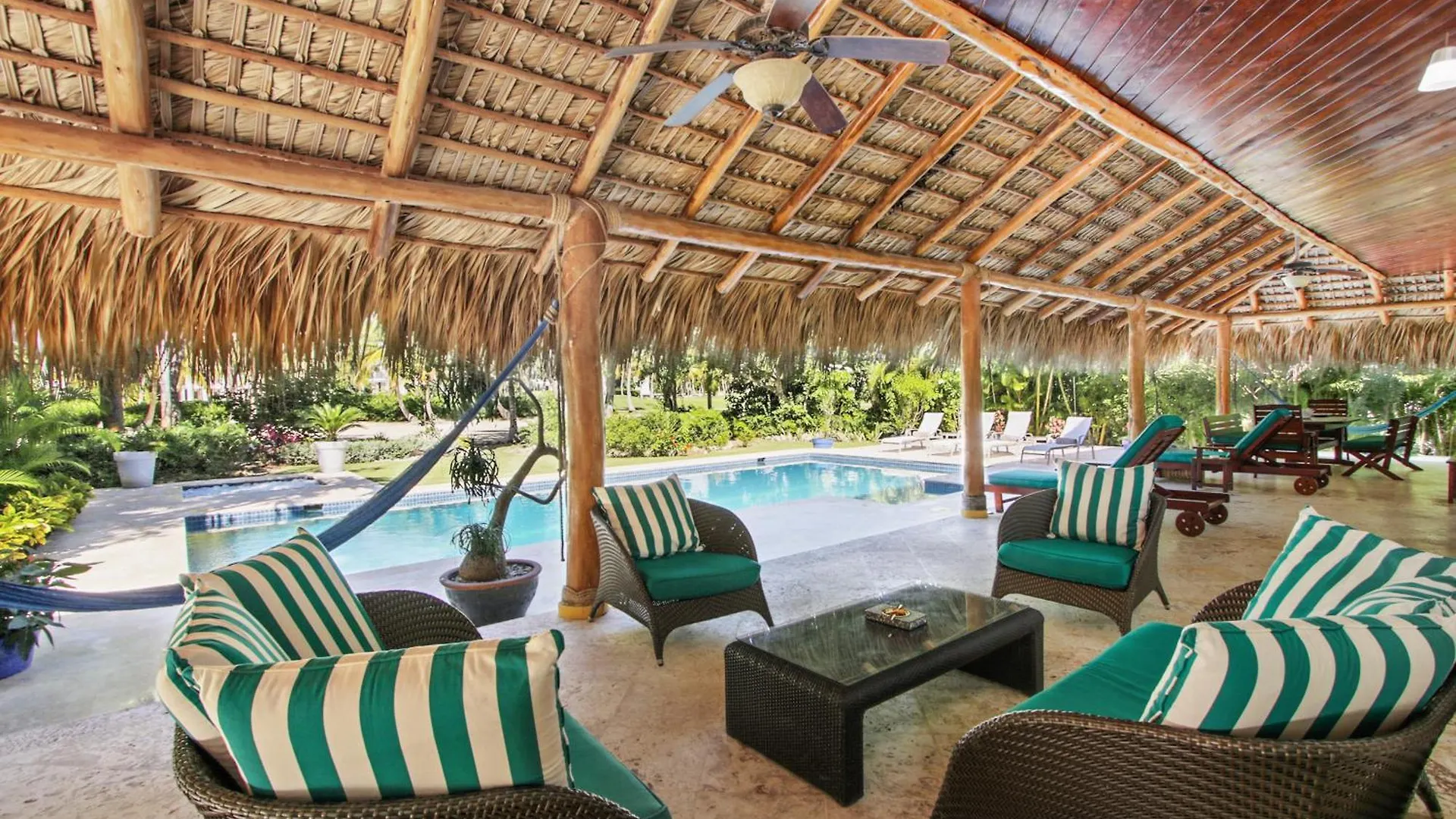 Luxury Villa On La Cana Golf Course With Pool, Jacuzzi, Cart & Maid Πούντα Κάνα