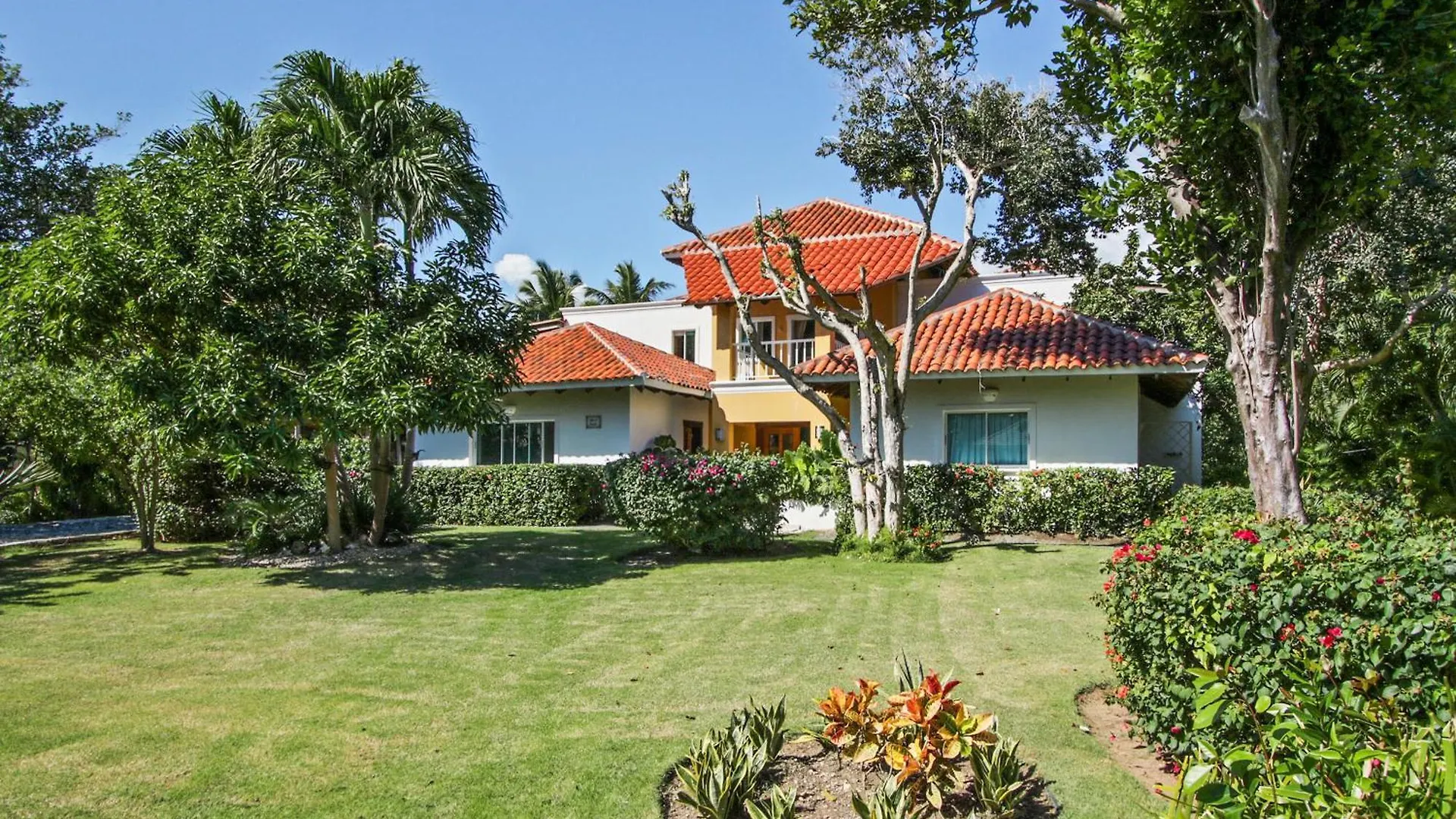 Luxury Villa On La Cana Golf Course With Pool, Jacuzzi, Cart & Maid Πούντα Κάνα Δομινικανή Δημοκρατία