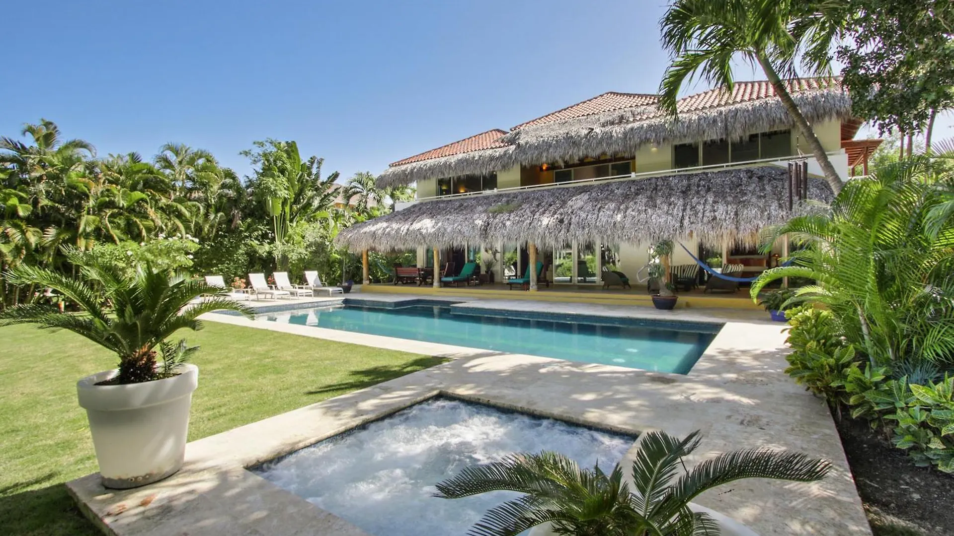 Luxury Villa On La Cana Golf Course With Pool, Jacuzzi, Cart & Maid Πούντα Κάνα